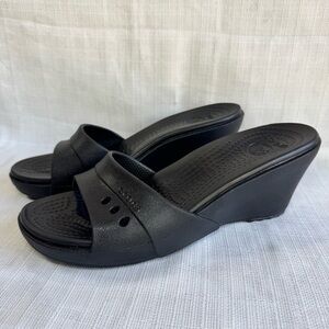 CROCS Black Wedge Sandals
